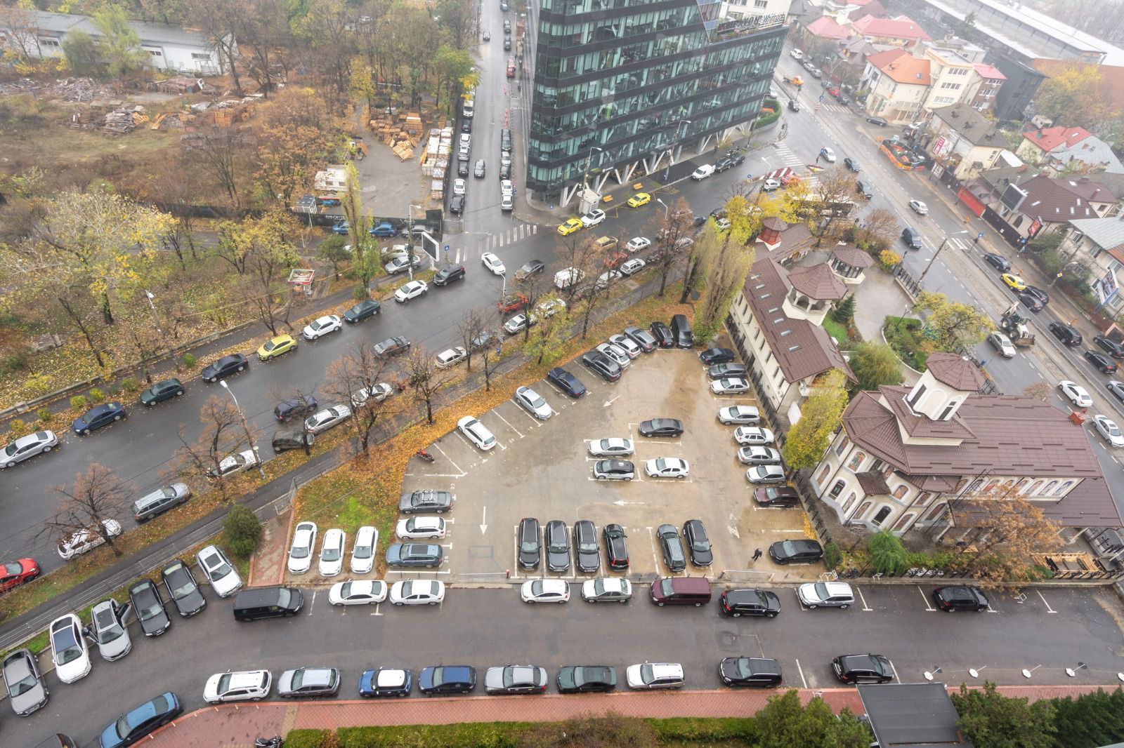 Lacul Tei Offices — 10