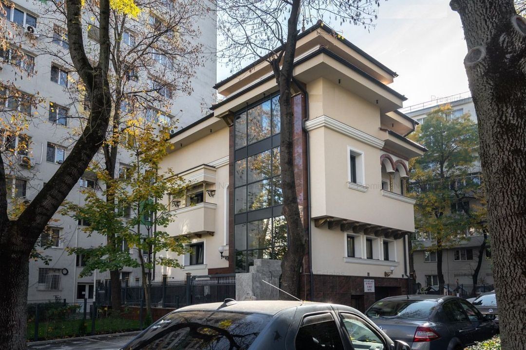 Renovated villa for rent 1 Mai