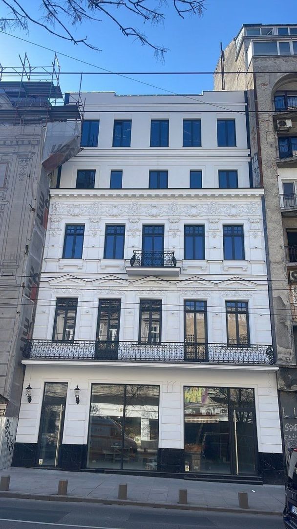Queen Elizabeth Office Building