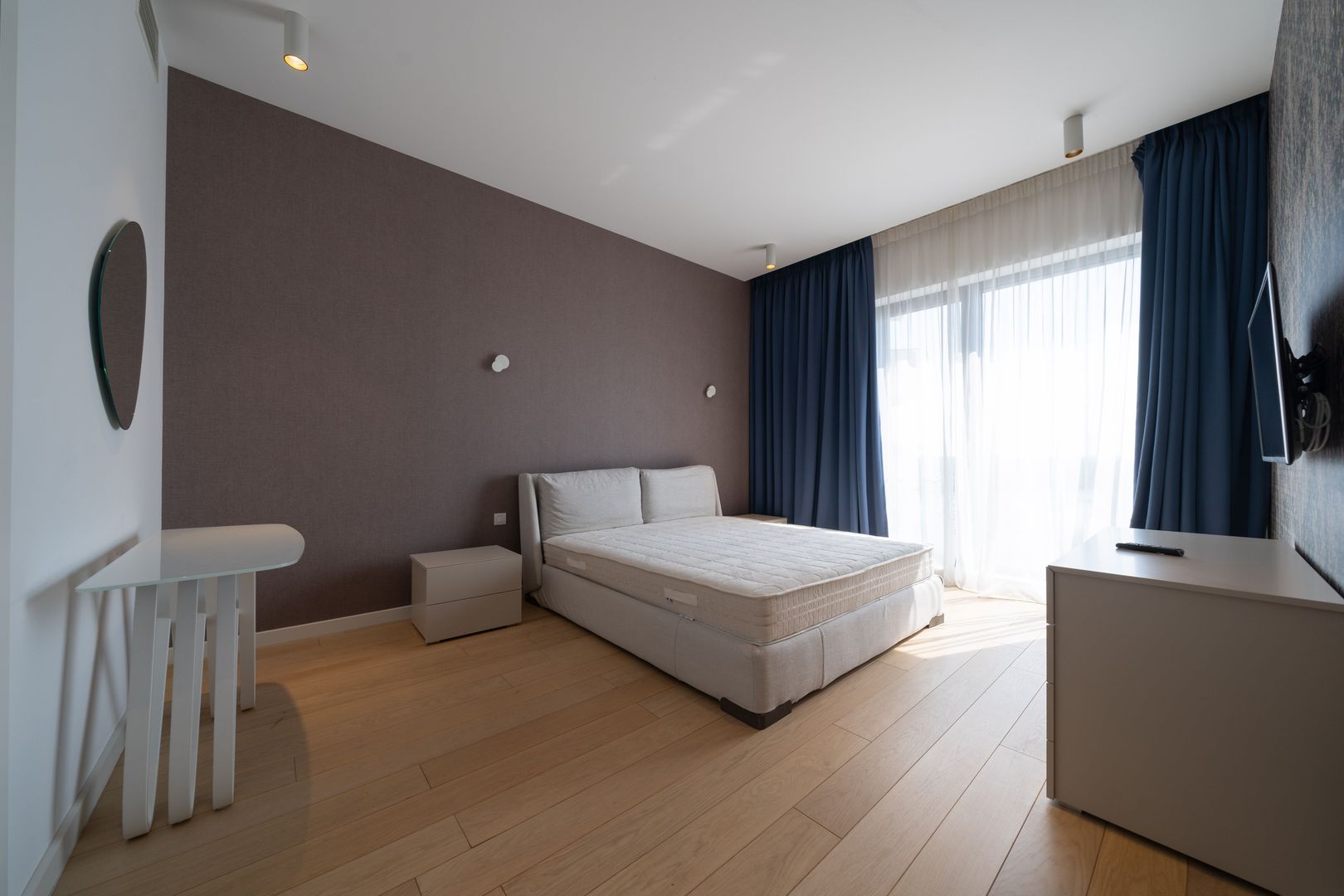 One Herastrau Park, apartament de 4 camere cu vedere lac. — 10