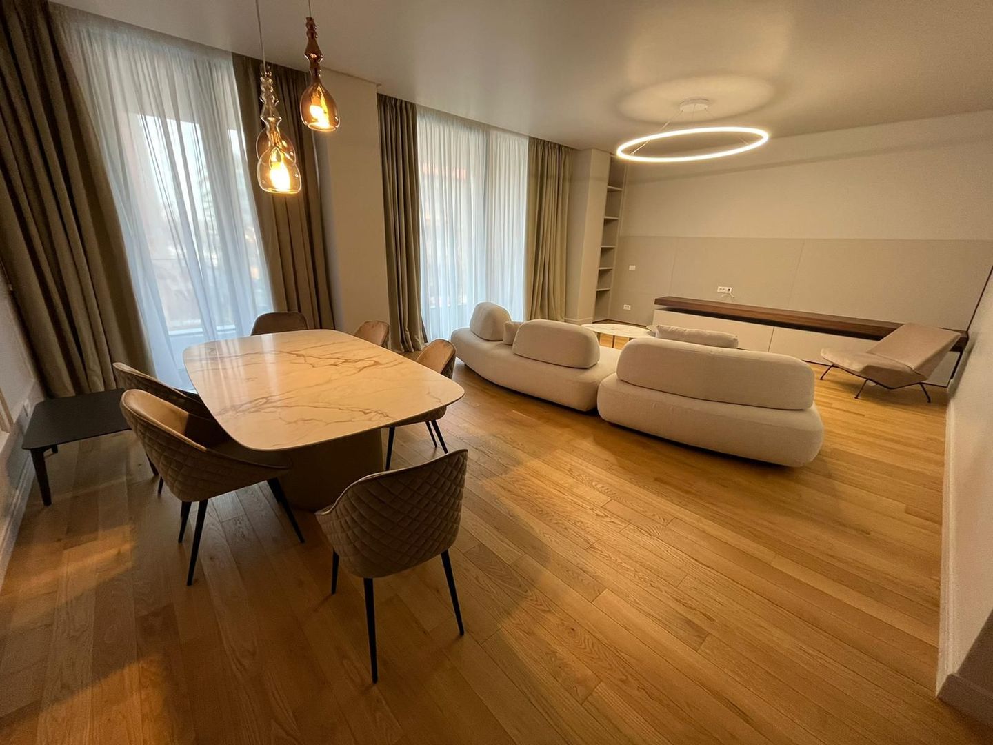 Apartament de lux in cea mai exclusivista locatie din Bu