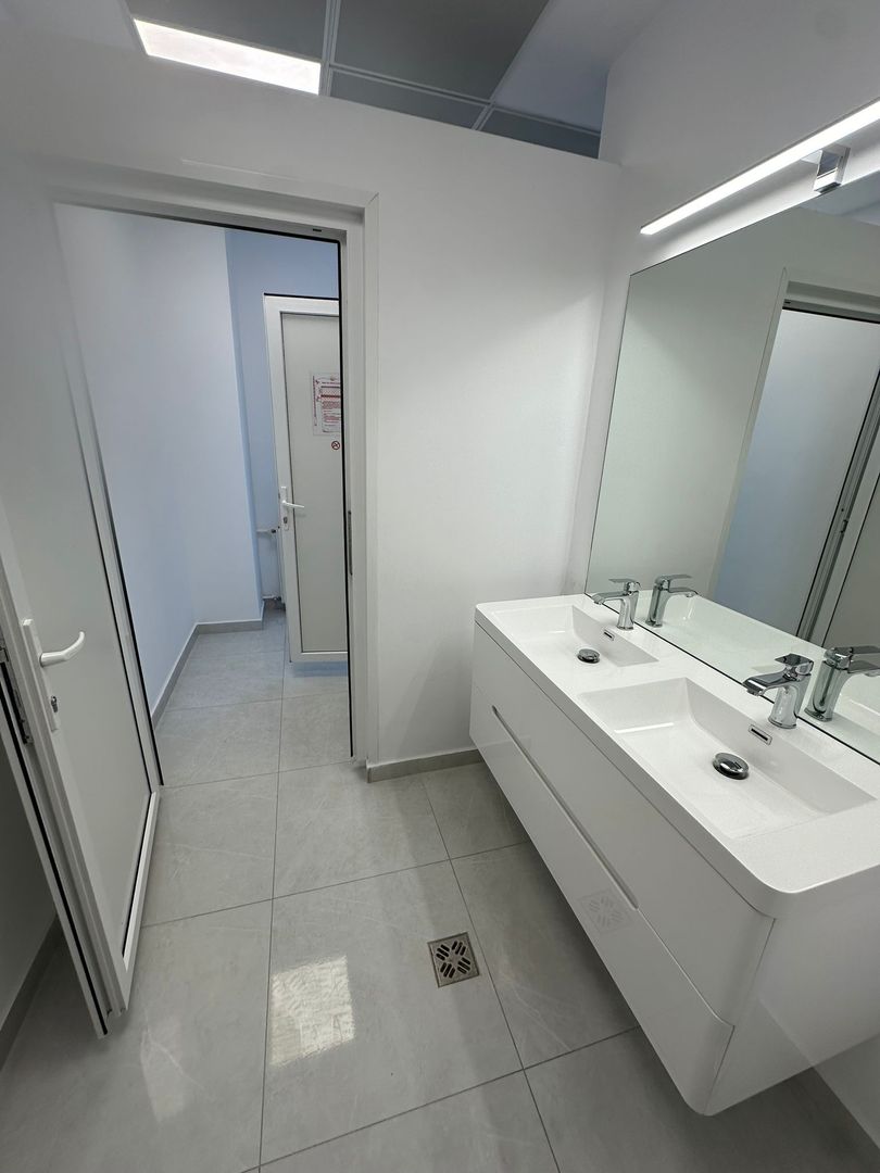 Clădire de birouri de închiriat disponibilă lângă Gara de Nord — 10
