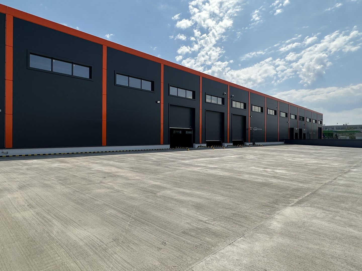 Spatiu logistic de inchiriat Soseaua de Centura Bucuresti Nord IF