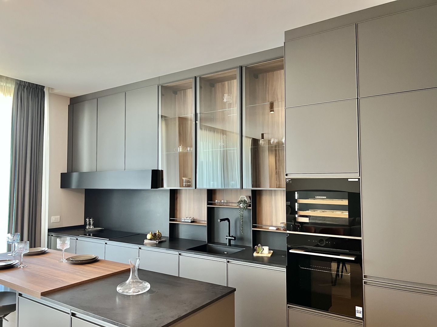 One Rahmaninov! New luxury apartment/ terrace 70 sqm / 3 bedrooms — 9
