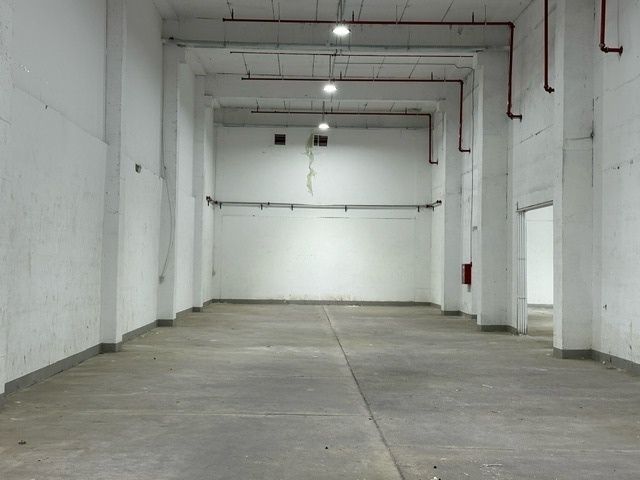 To Lease - Warehouse space Valea Cascadelor - Timisoara Blv. District 6 — 10