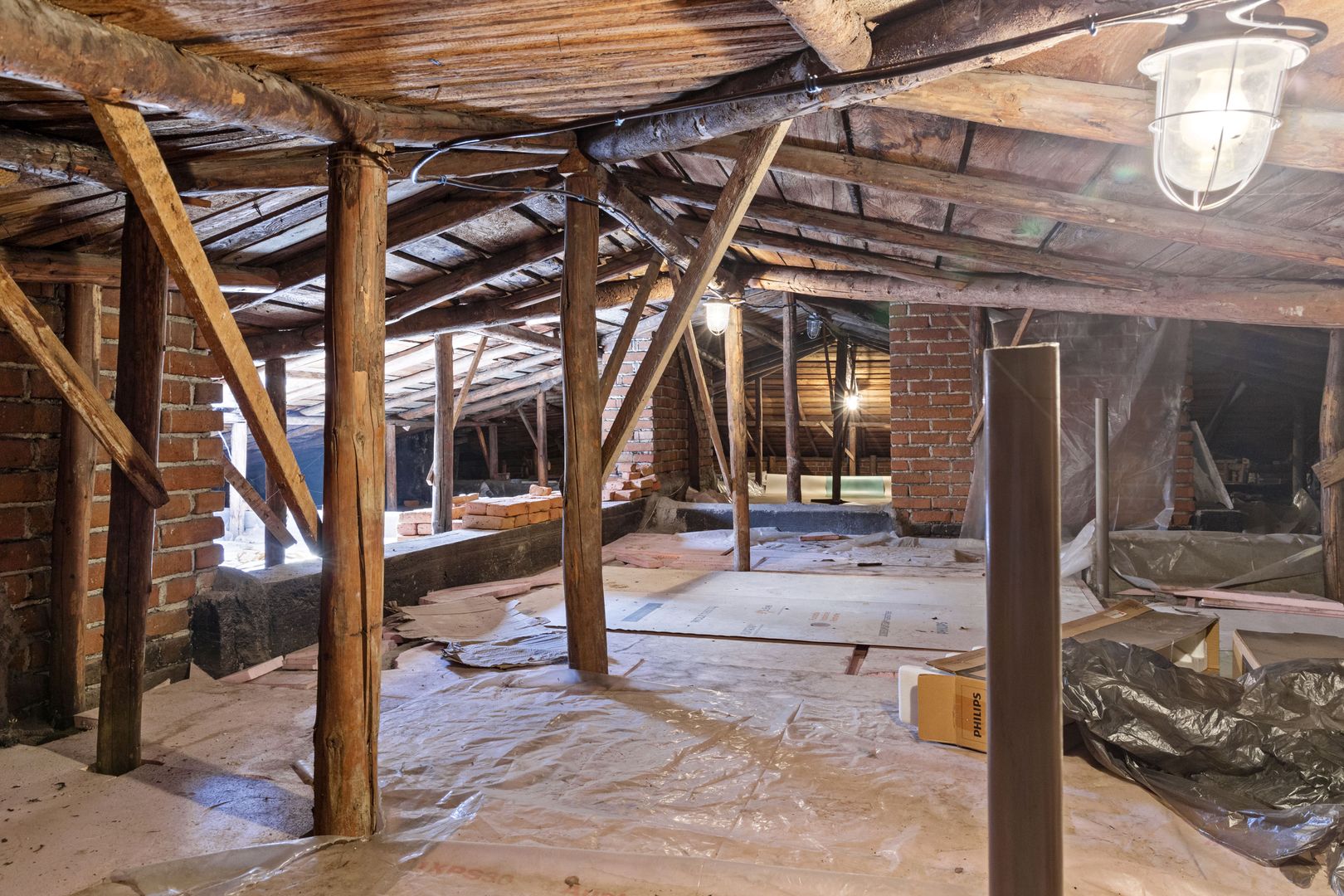 Dorobanti-Capitale, for sale two apartments plus attic — 21