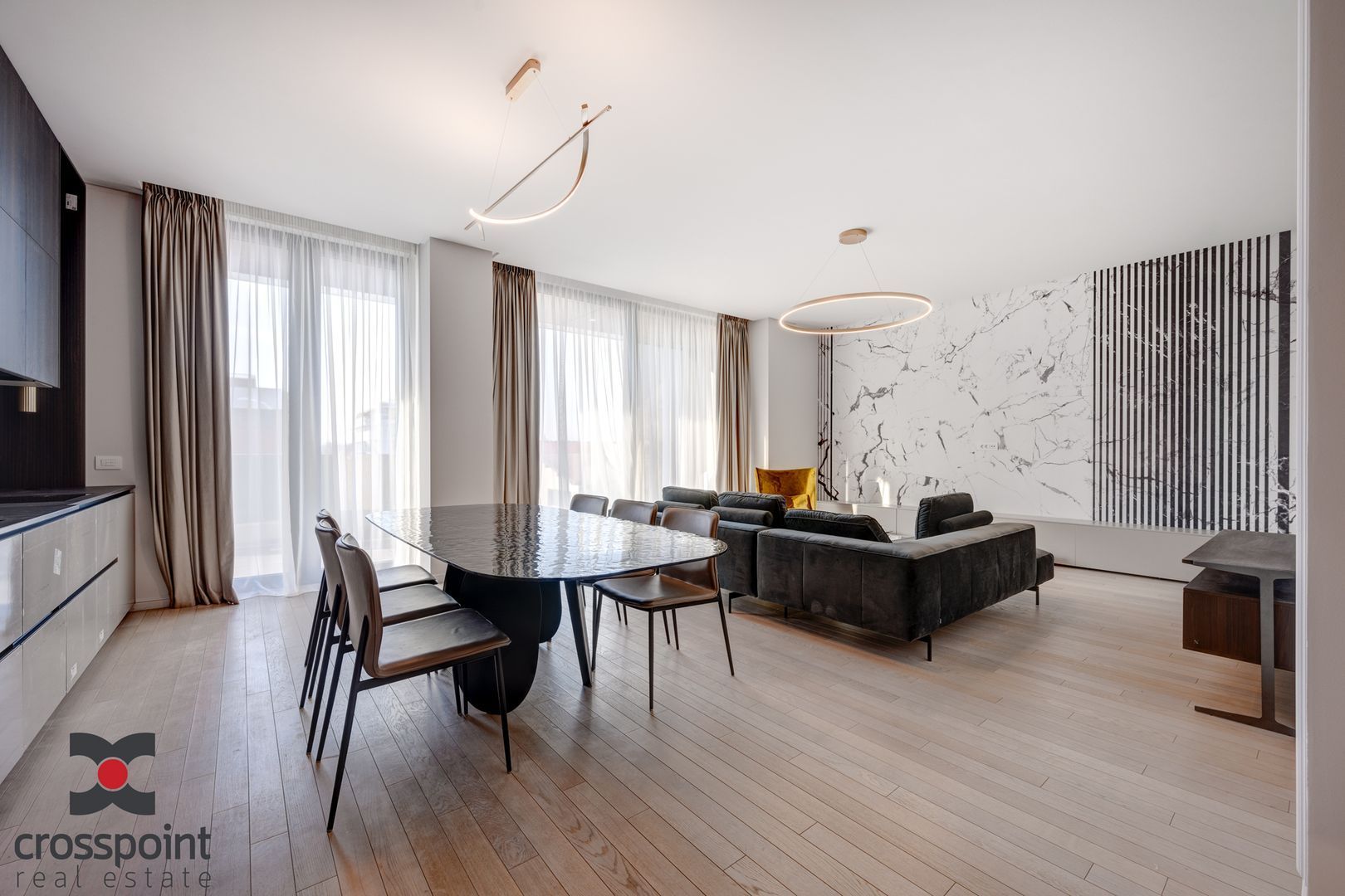 Apartament superb cu 4 camere și terasă de 50 mp în One Rahmaninov