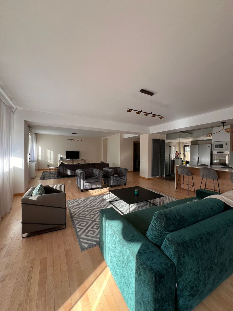 Herastrau | 3 Camere cu gradina | Loc de parcare