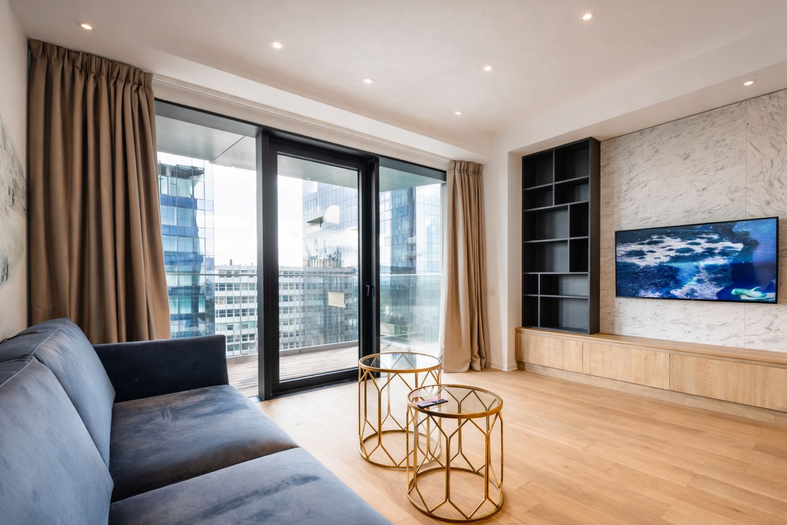 One Eliade / Etaj superior / vedere parc / parcare inclusă