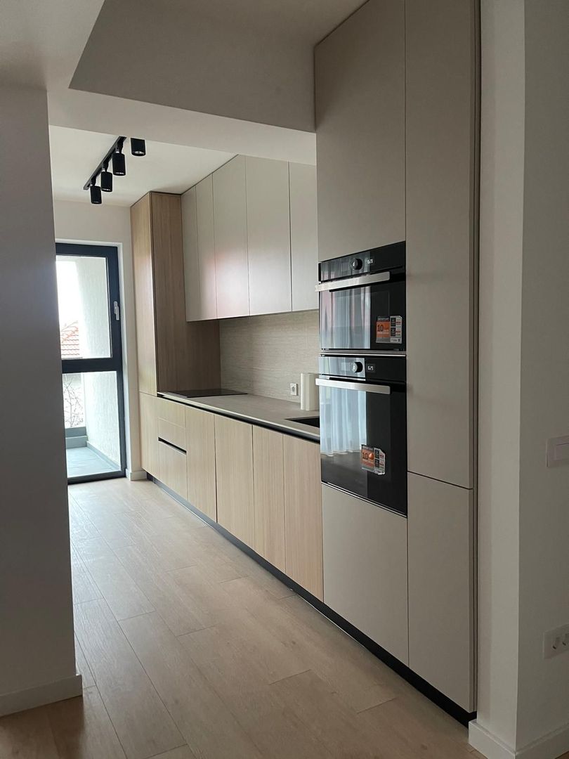 Luxury 4 Room Apartment | 120 sqm Total | Terrace 20 sqm & Parking Included — 9