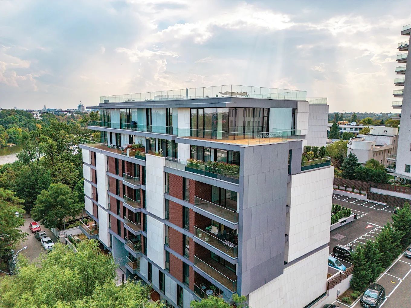 Bloc boutique cu view către parc / 3 camere / 92 mp utili