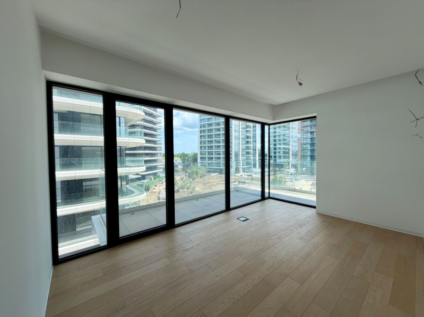 Premium 4-room apartment | Spectacular view of the lake | One Lake Club — 9