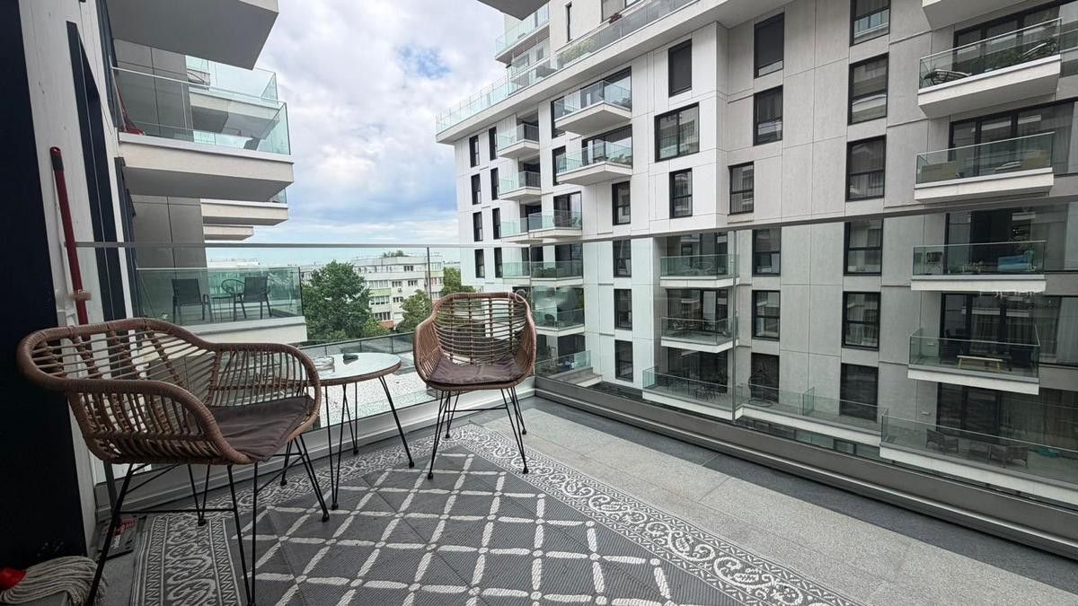 Rent 2 rooms — 9