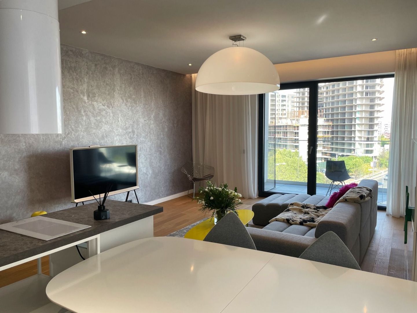 One Herastrau Towers / Disponibilitate imediată / Parcare inclusă