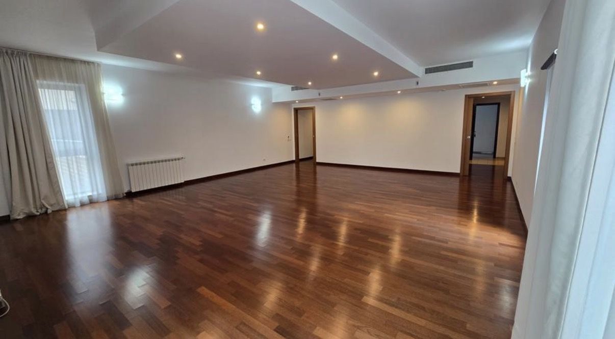 Apartament spațios cu 3 camere | 153 mp utili | Zona Herăstrău