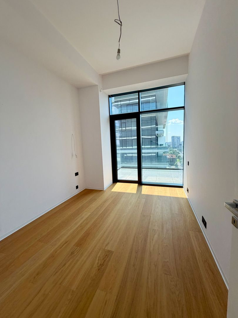 Etaj 12 | Tavane 3.5 m | Terasă generoasă — 10