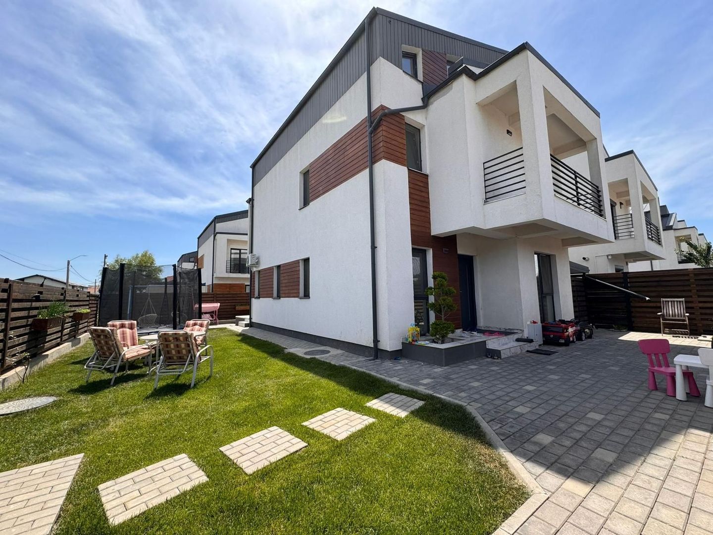 Tunari | Villa with active tenant and immediate yield