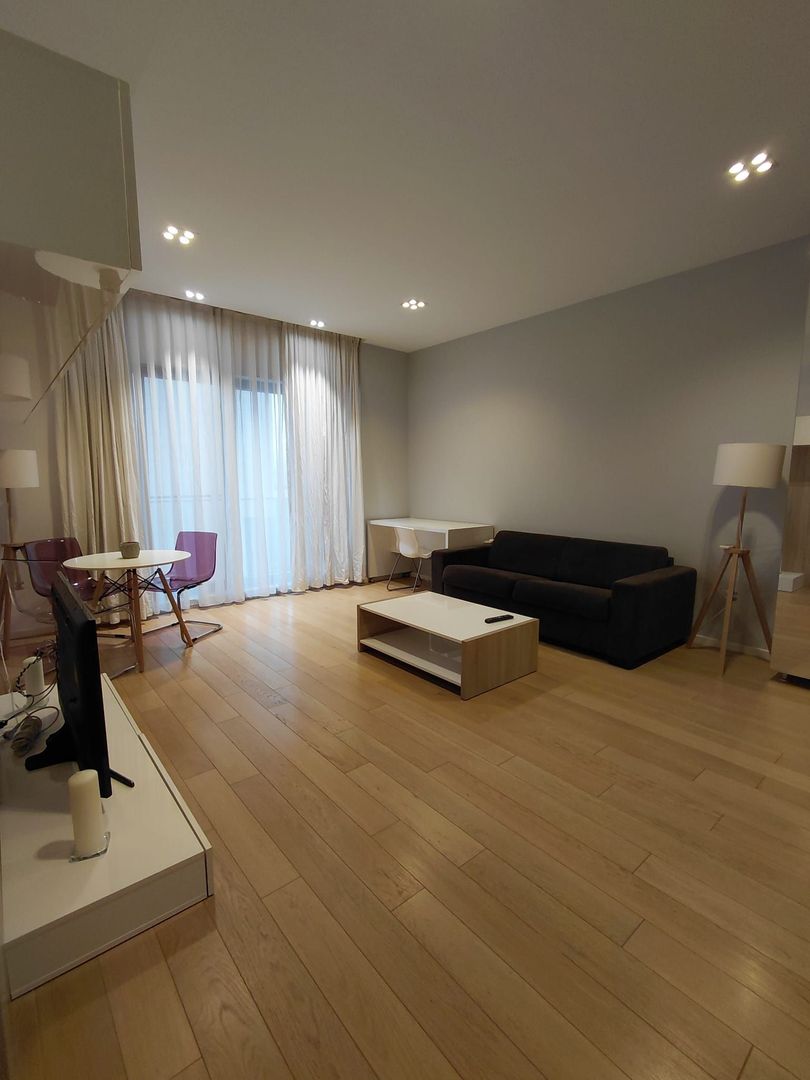 Boutique block / Immediate access to the park — 2
