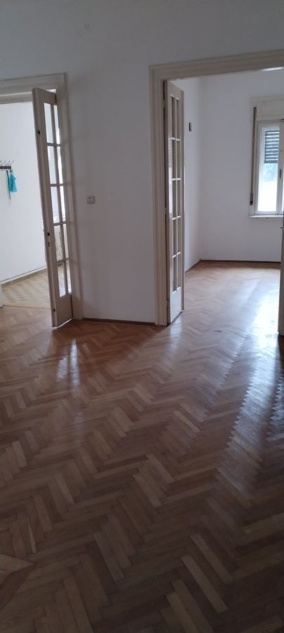 Vilă 5 camere de vânzare | Floreasca | Curte proprie — 10