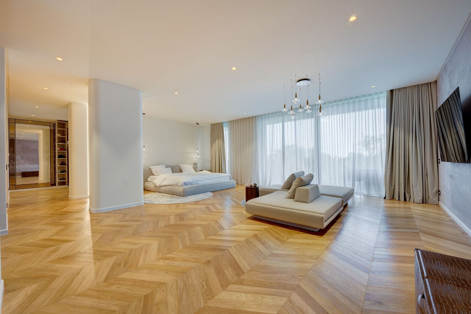 O experiență de locuire aparte | 280 mp utili | Suită matrimonială 100 mp