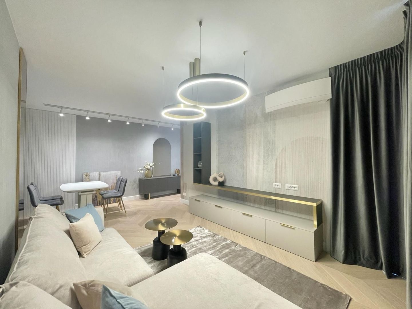 Rent 4 rooms Atlas Residence | Terrace 100 sqm | 2 parking spaces — 9