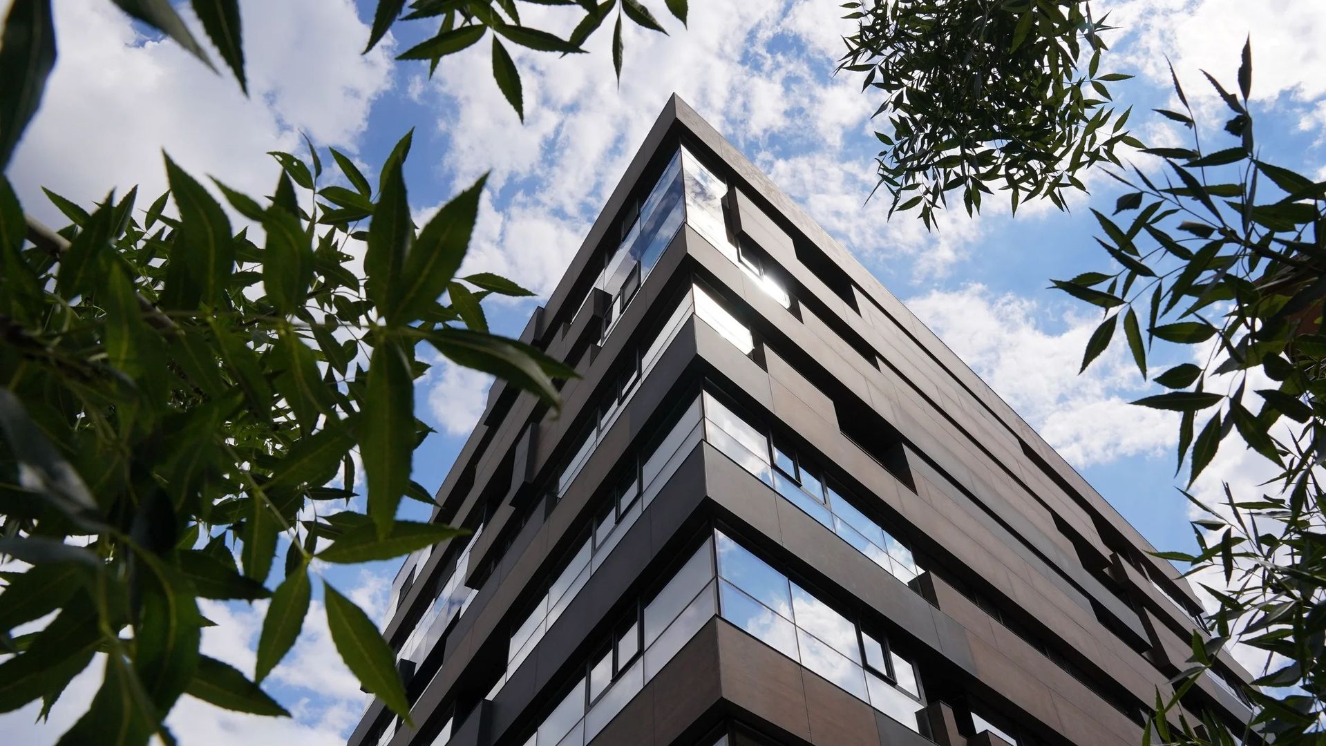 Apartament exclusivist/ Vedere lac / 130 mp / parcare inclusa — 10
