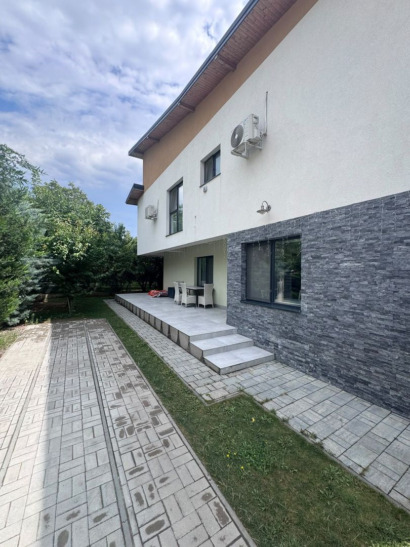 Modern villa for rent | Tunari – near the forest