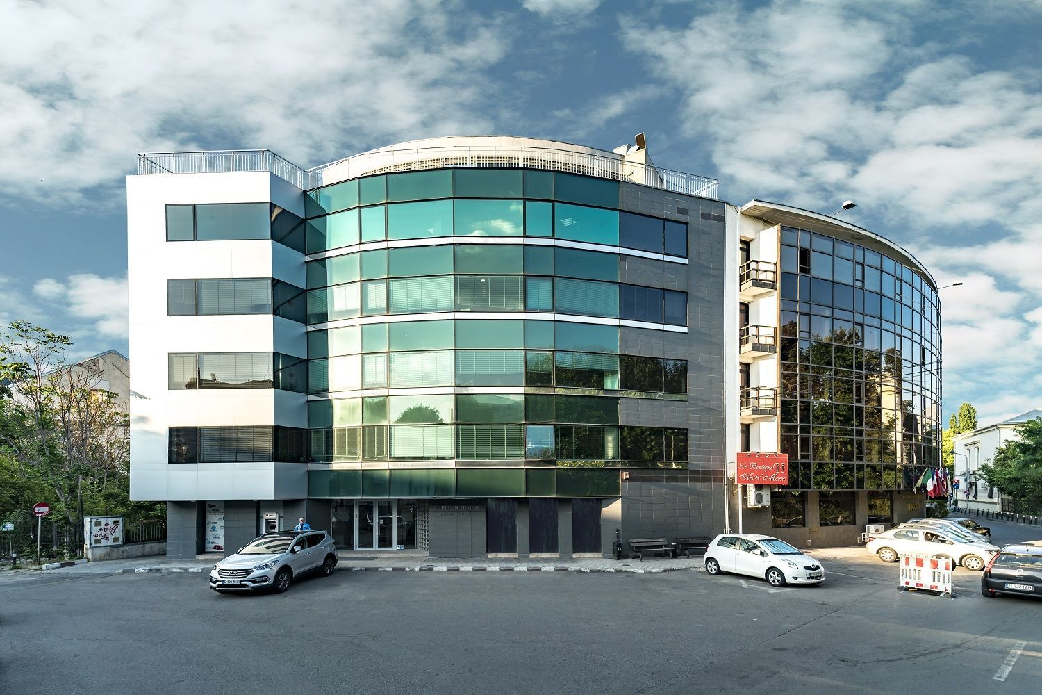 Birouri de inchiriat in Jupiter House