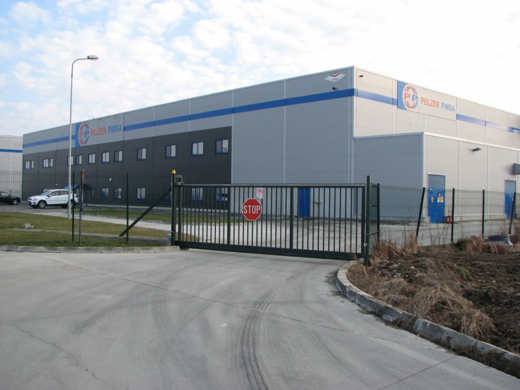 Logistic park for rent near Pitesti AG